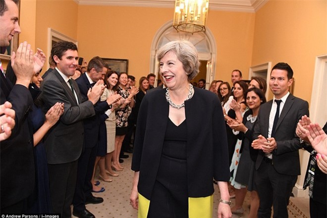 Tân Thủ tướng Anh Theresa May công bố danh sách nội các