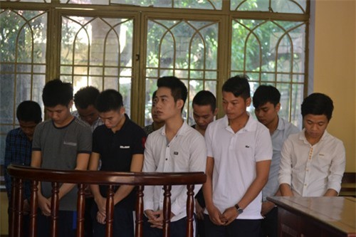 Gần 1.000 người mất cả trăm triệu vì sập bẫy nhóm siêu lừa qua mạng