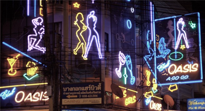 Giới chức Thái Lan tuyên chiến với du lịch tình dục