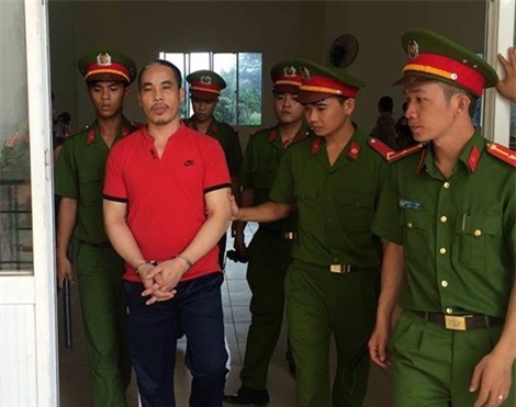 Bình Dương: Chồng đầu độc giết vợ để chiếm tài sản