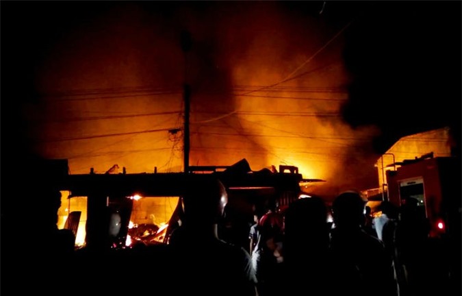  Gia Lai: Cháy lớn ở chợ K’bang, thiệt hại hàng chục tỷ đồng