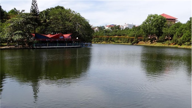 Nhảy xuống hồ để tránh truy đuổi, nam thanh niên chết thảm