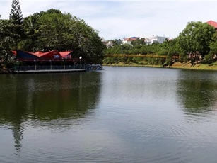Nhảy xuống hồ để tránh truy đuổi, nam thanh niên chết thảm