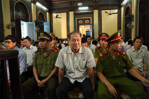 Phạm Công Danh xin tòa được “trả lời từ từ do trí nhớ kém”