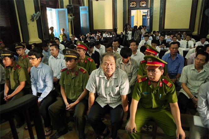 Phạm Công Danh được ngồi nghe công tố viên đọc cáo trạng