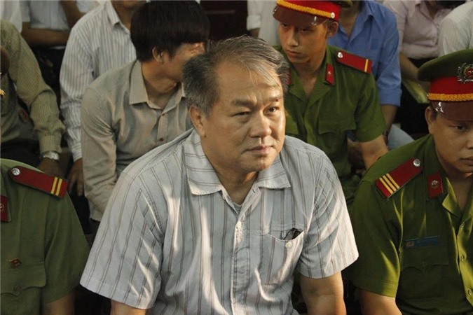 Xét xử Phạm Công Danh: Cả buổi sáng chưa đọc xong cáo trạng luận tội