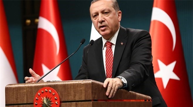 Tổng thống Erdogan cáo buộc một số nước đứng sau vụ đảo chính