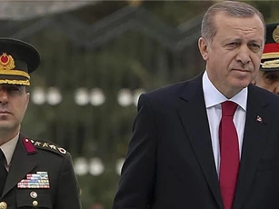 Tổng thống Erdogan tiết lộ biết tin âm mưu đảo chính như thế nào?