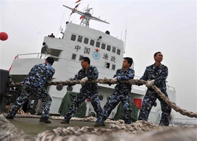 Trung Quốc tính chuyện điều 8 tàu du hành ra Biển Đông