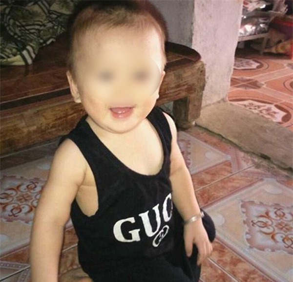 Bé 2 tuổi bị bắt cóc, tống tiền thoát hiểm ngoạn mục