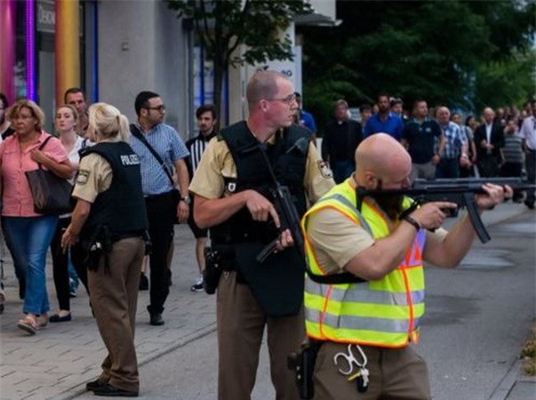 Đức: Đã xác định được danh tính kẻ xả súng đẫm máu ở Munich