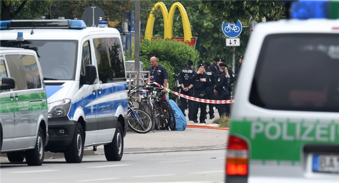 Kẻ xả súng ở Munich đã rủ rê các nạn nhân thông qua Facebook?