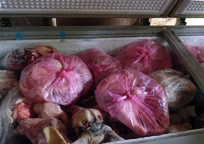 Kinh hoàng phát hiện cả tấn thịt dê 'bẩn' chuẩn bị lên bàn nhậu