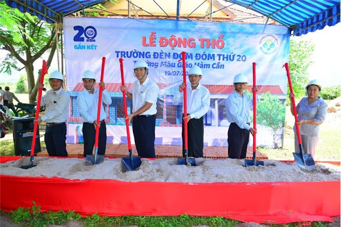 Nhãn hàng Cô Gái Hà Lan khởi công xây dựng trường Đèn Đom Đóm thứ 20