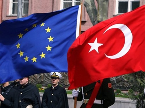 Sau đảo chính, quan chức EU "lạnh nhạt" với Thổ Nhĩ Kỳ