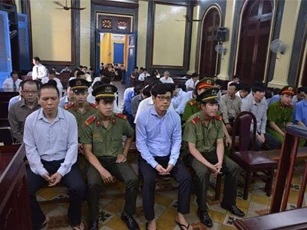 Đại án 9.000 tỉ đồng ở VNCB: Thẩm định hồ sơ cho vay qua... mạng
