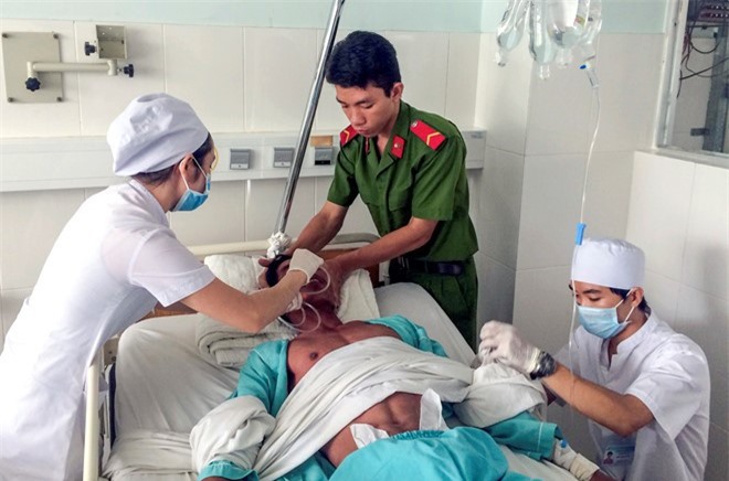 Nghi can chém chết người phụ nữ chăn bò đã tử vong