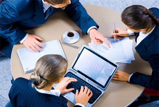 Doanh nghiệp ngoại “rót” gần 3 tỷ USD mua cổ phần ở Việt Nam