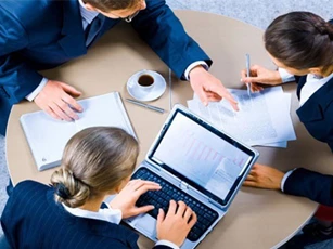 Doanh nghiệp ngoại “rót” gần 3 tỷ USD mua cổ phần ở Việt Nam