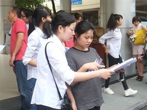 Kỳ thi THPT Quốc gia: Gần 600.000 thí sinh trên điểm sàn