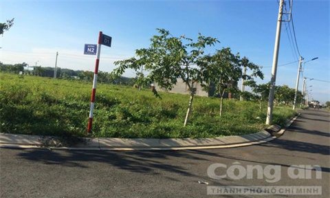 Bình Phước: Kẻ cướp điện thoại xong táo tợn quay lại "đòi" mật khẩu