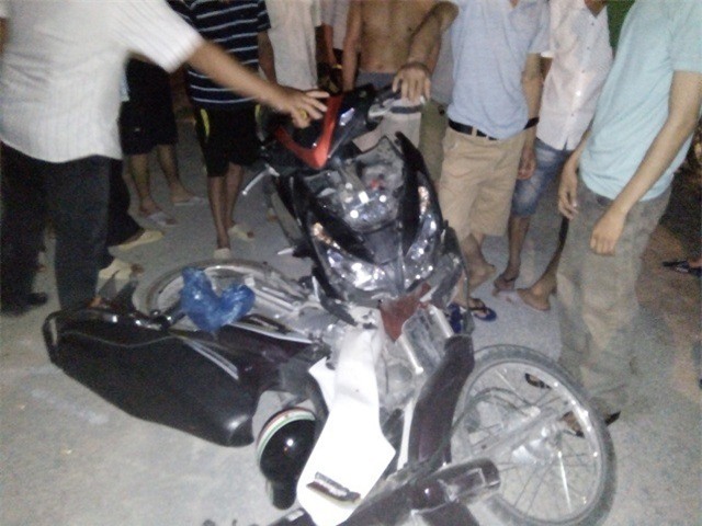 Thanh Hóa: Dân tố cảnh sát đuổi người vi phạm giao thông gây tai nạn 