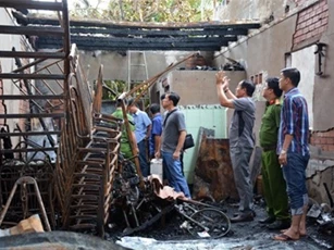 Tin mới nhất vụ cháy nhà ở Cà Mau: 6 người trong gia đình chết thảm