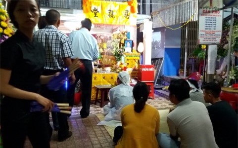 Vụ cháy nhà 6 người thiệt mạng: Tang thương trong đêm dài