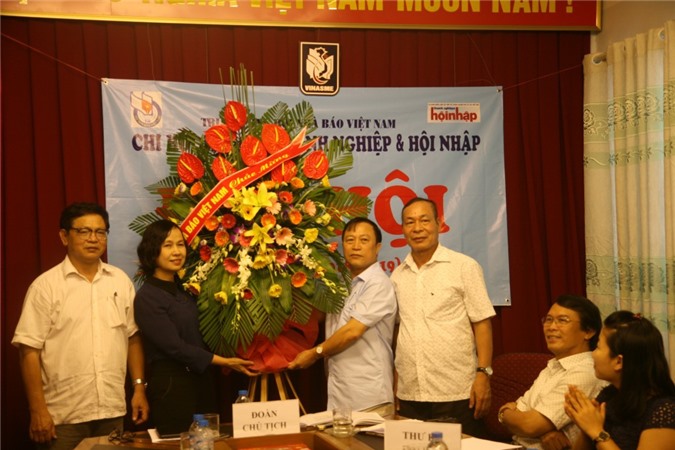 Đại hội Chi hội Nhà báo Tạp chí Doanh nghiệp & Hội nhập – DoanhNghiepNet nhiệm kỳ 2016 – 2019 thành công tốt đẹp