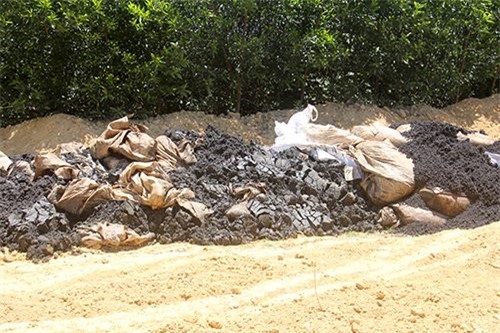 Khởi tố vụ chôn lấp 100 tấn chất thải của Formosa