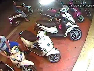 Nhận dạng kẻ gian trộm loạt xe SH qua đôi giầy xanh
