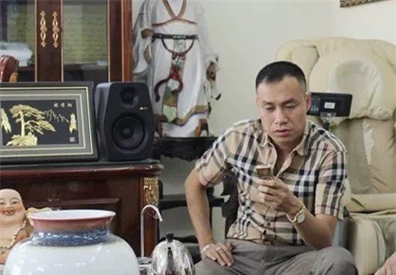 Bắt trùm giang hồ Toàn "mục" đột lốt giám đốc