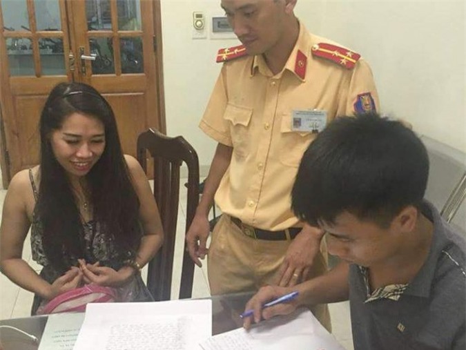 Nghẹt thở cuộc đuổi bắt hai tên cướp 30 triệu của cô gái