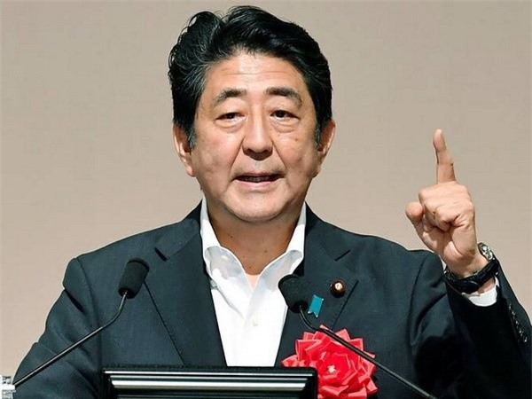 Thủ tướng Shinzo Abe cải tổ nhân sự cấp cao trong đảng cầm quyền