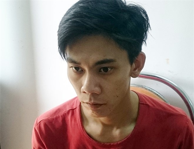 Tên cướp táo tợn xịt hơi cay vào mặt phụ nữ rồi cướp xe SH sa lưới 