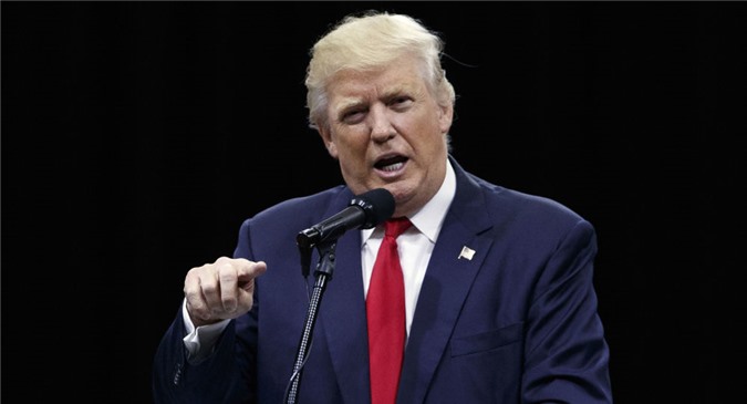 Donald Trump chỉ trích ông Obama vụ trả cho Iran 400 triệu USD