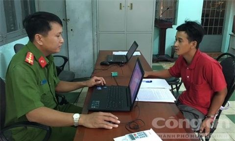 "Yêu râu xanh" xông vào nhà hành hung, đòi hiếp dâm cô gái trẻ
