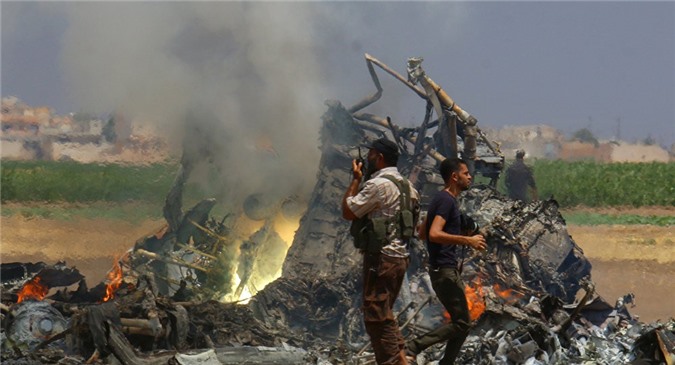 Nga: Thi thể phi hành đoàn Mi-8 bị nhóm khủng bố Nusra Front nắm giữ
