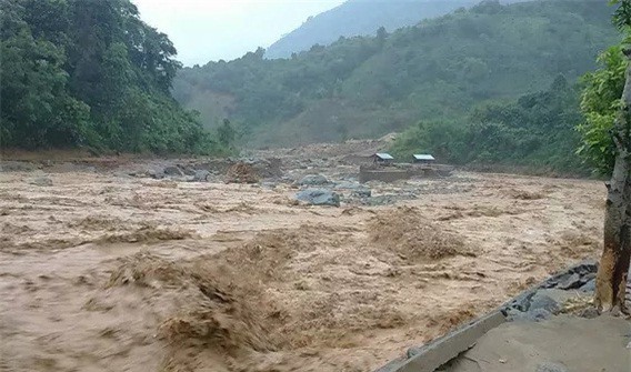 Thủ tướng ra công điện khẩn ứng phó mưa lũ Lào Cai