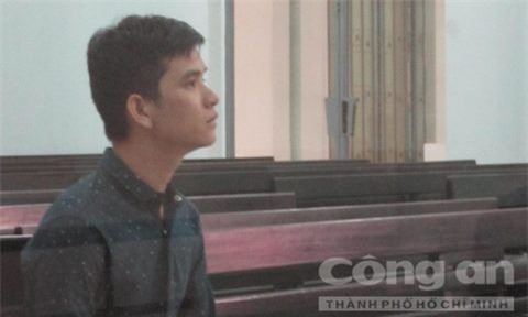 Yêu râu xanh lãnh án 20 năm tù vì lừa chở cháu bé vào rẫy hiếp dâm