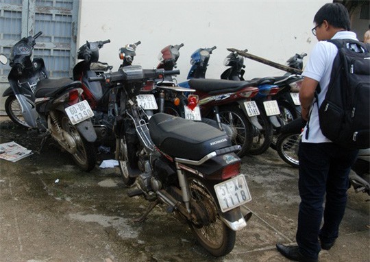 Bắt gã xe ôm "hành nghề" cướp tài sản và hiếp dâm nạn nhân