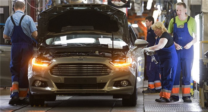 Các công ty lớn nhất của Mỹ không ngại rót tiền vào Nga