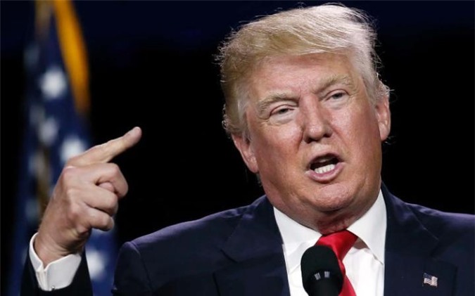 Trump: Người Nhật chỉ "ngồi nhà xem ti vi Sony" nếu Mỹ bị tấn công