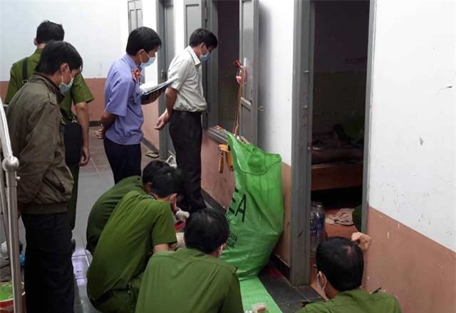 Truy bắt hung thủ giết nữ tài xế taxi mang thai trong nhà tắm