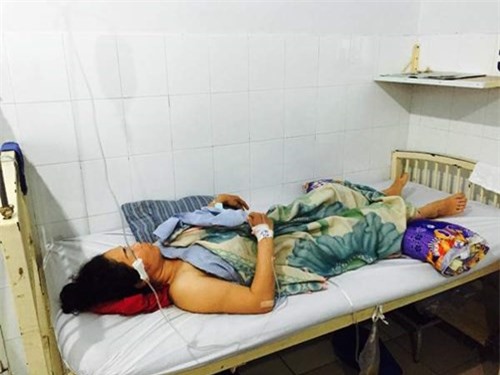 Thanh niên đâm thủng lá lách hàng xóm vì bị nhắc nhở