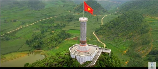 Clip xúc động “Vươn Cao Việt Nam” hút hàng triệu lượt người xem