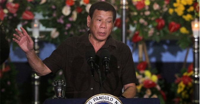 Philippines: Ông Duterte "bêu tên" 160 quan chức "dính" ma túy