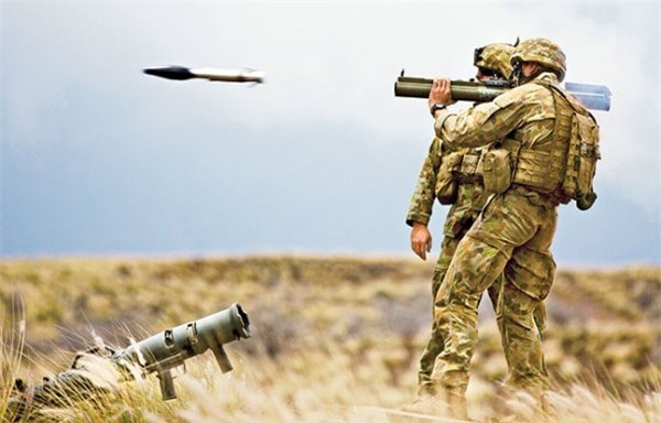 Ukraine sẽ nhận vũ khí sát thương của Mỹ sau bầu cử Tổng thống