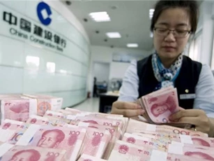 Kinh tế Trung Quốc "u ám" hơn dự báo