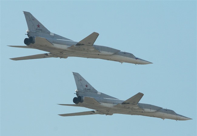 "Thiên nga Trắng" Tu-22M3 của Nga oanh kích căn cứ IS ở Palmyra 